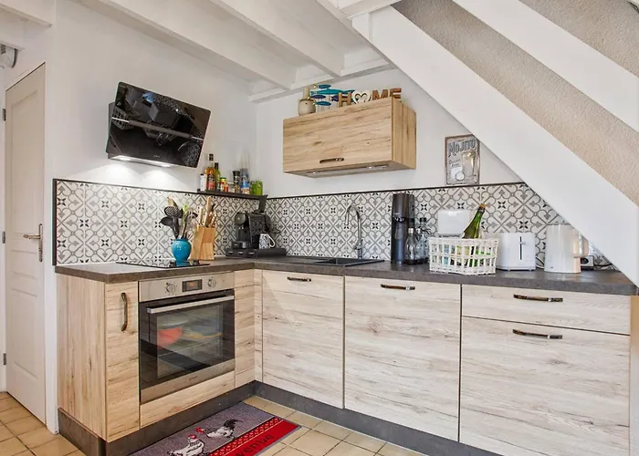 Cosy Avec Jardin à - Fr-1-788-76 Casa de Férias